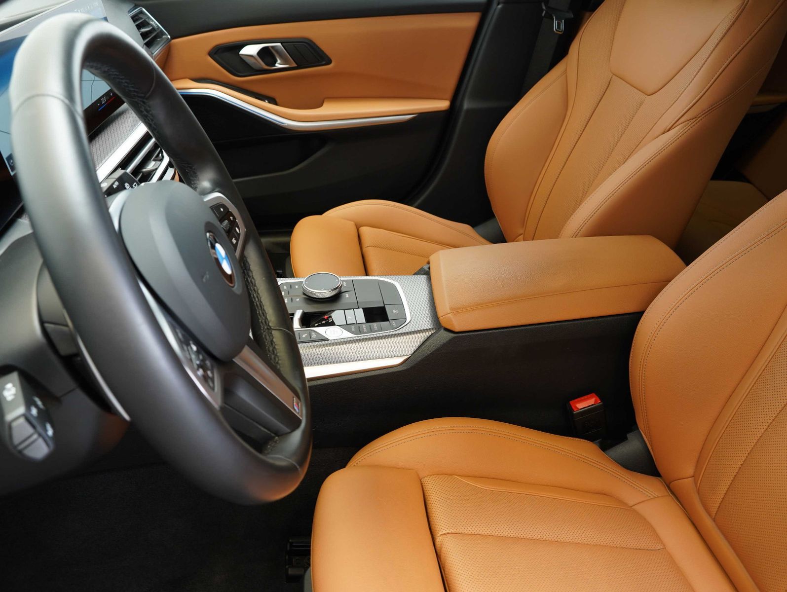 BMW 320 i Touring M Sport ACC/STOP&GO/HEAD-UP/360°