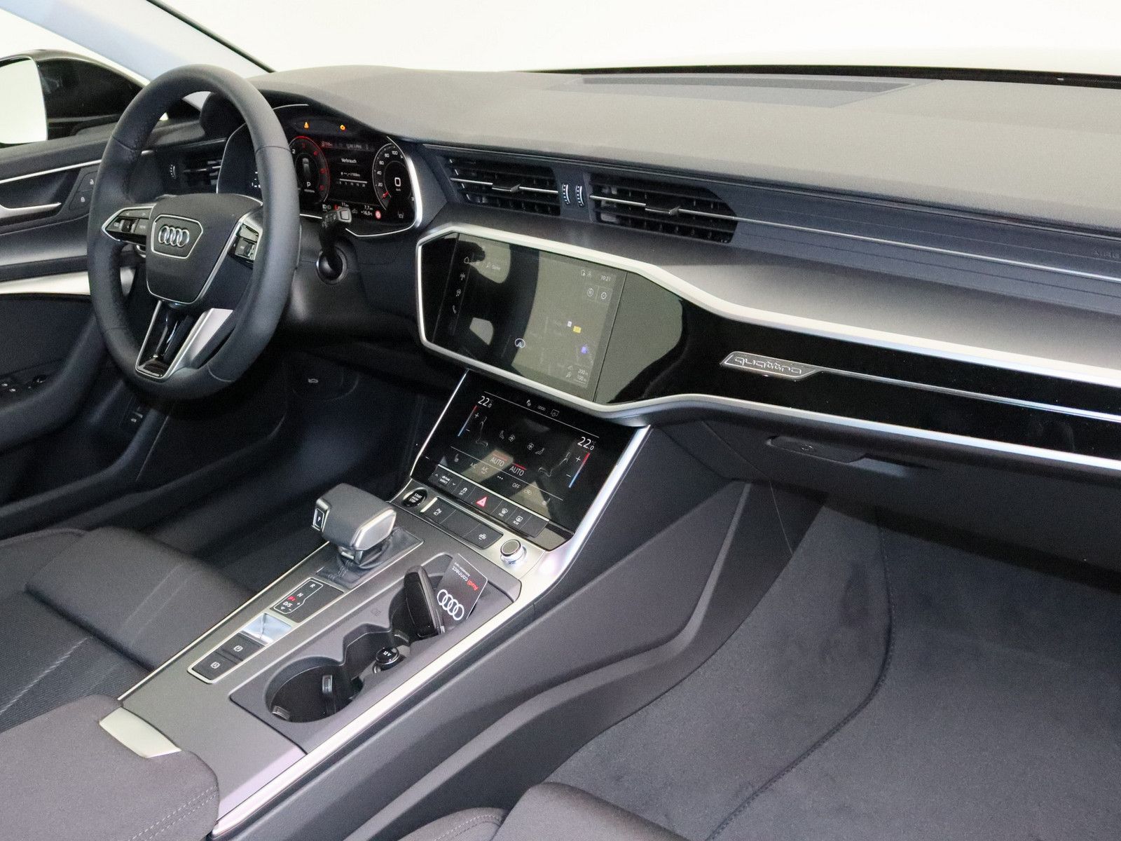 Audi A6 Avant 45 TDI quattro S line - Samsaru's Car Outlet