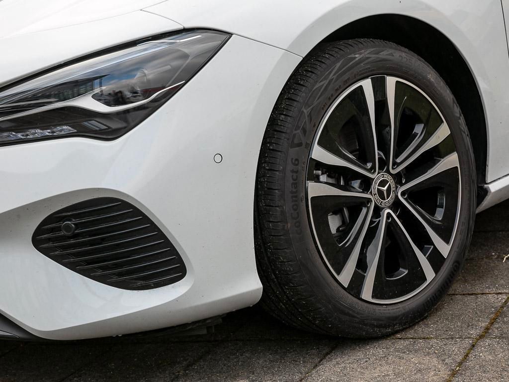 Mercedes-Benz CLA 180 Progressive - Samsaru's Car Outlet