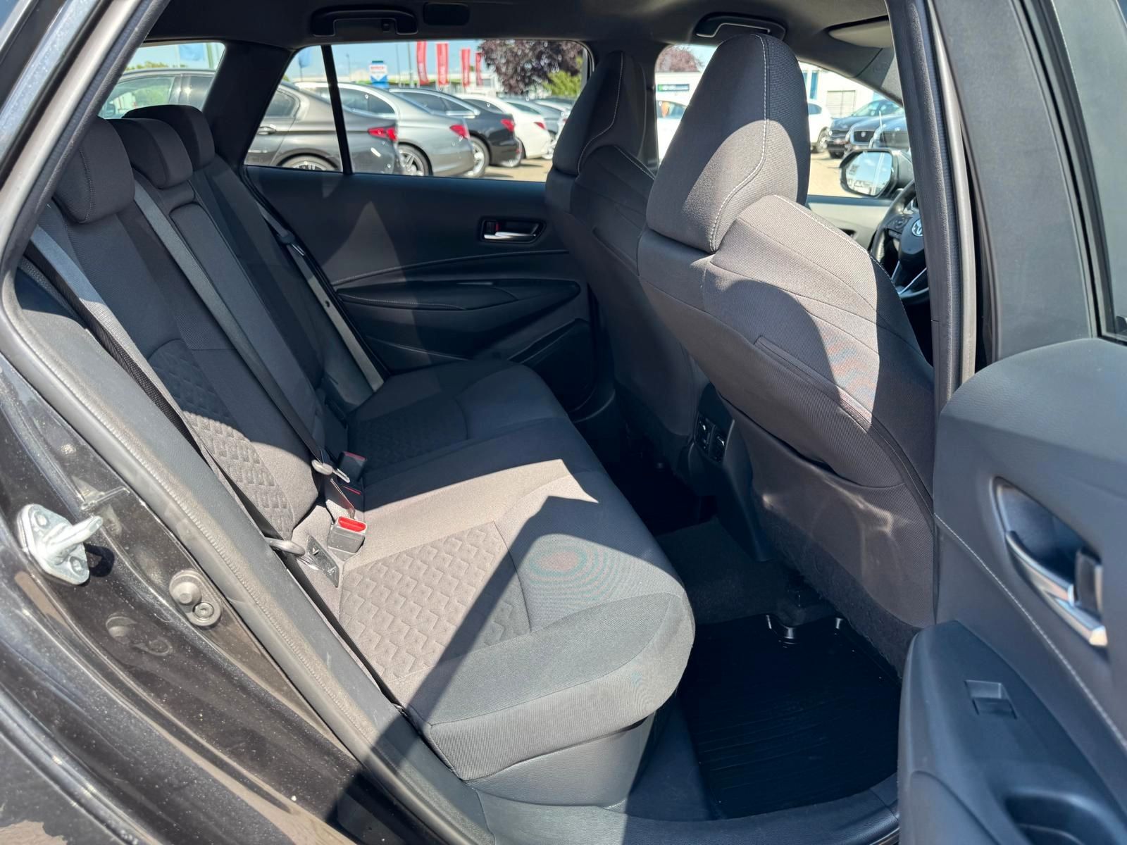 Toyota Corolla Touring Sports Hybrid Business Edition - Samsaru's Car Outlet