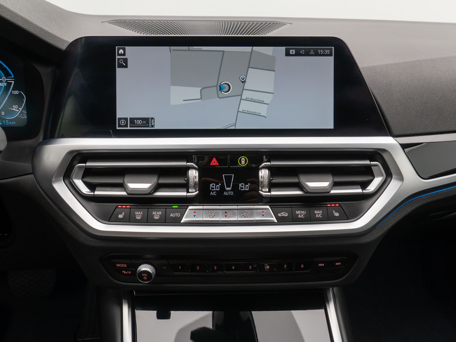 BMW 320e Sport Line - Samsaru's Car Outlet