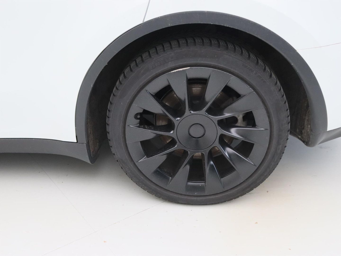 Tesla Model Y Long Range AWD 75kWh 351pk 93,7% SoH AMD
