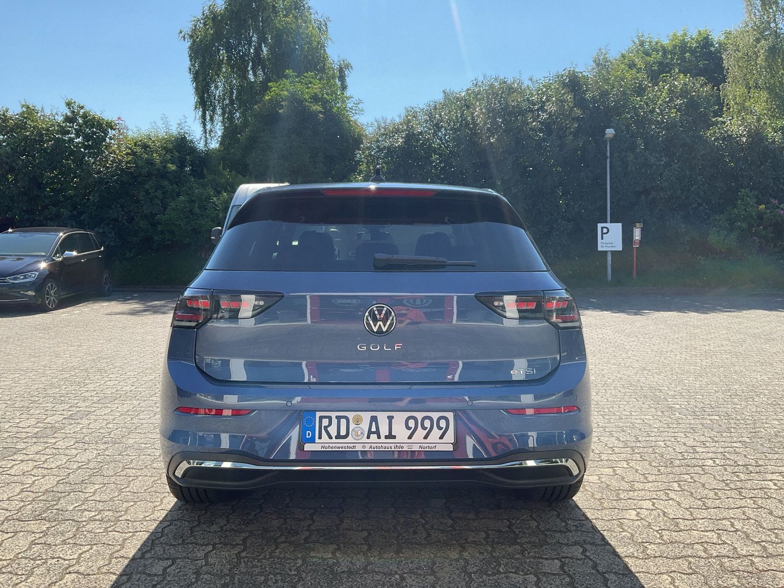 Volkswagen Golf VIII Edition 50 1.5 eTSI DSG AHK Area View