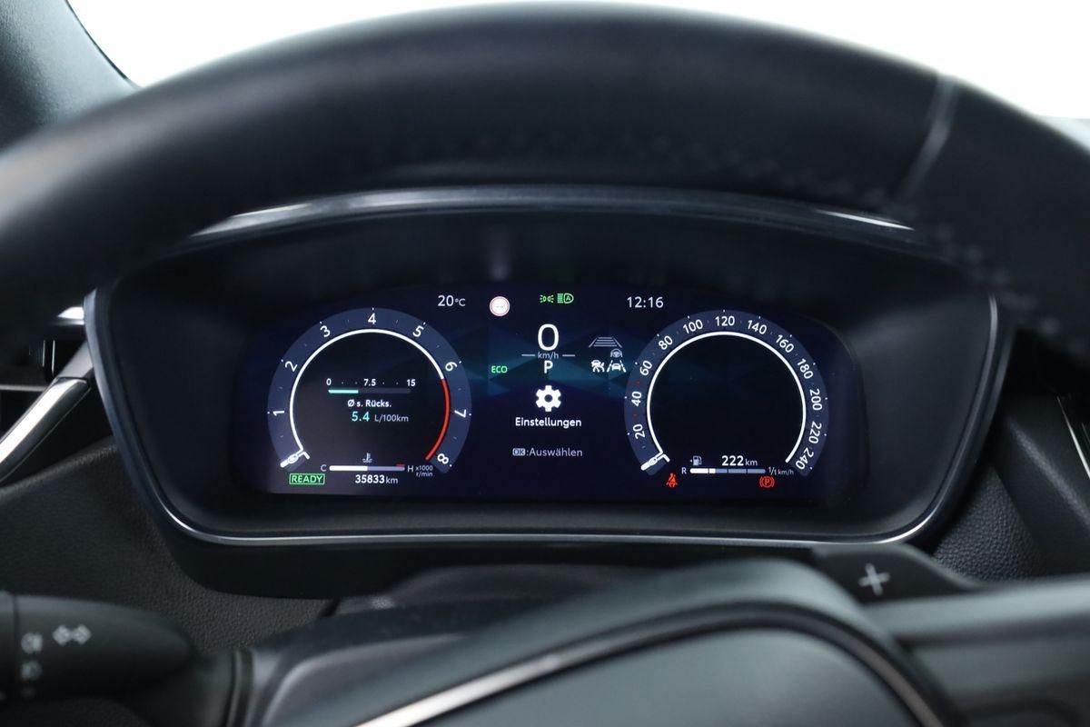 Toyota Corolla Touring Sports 2.0 CVT Team D Navi Kam