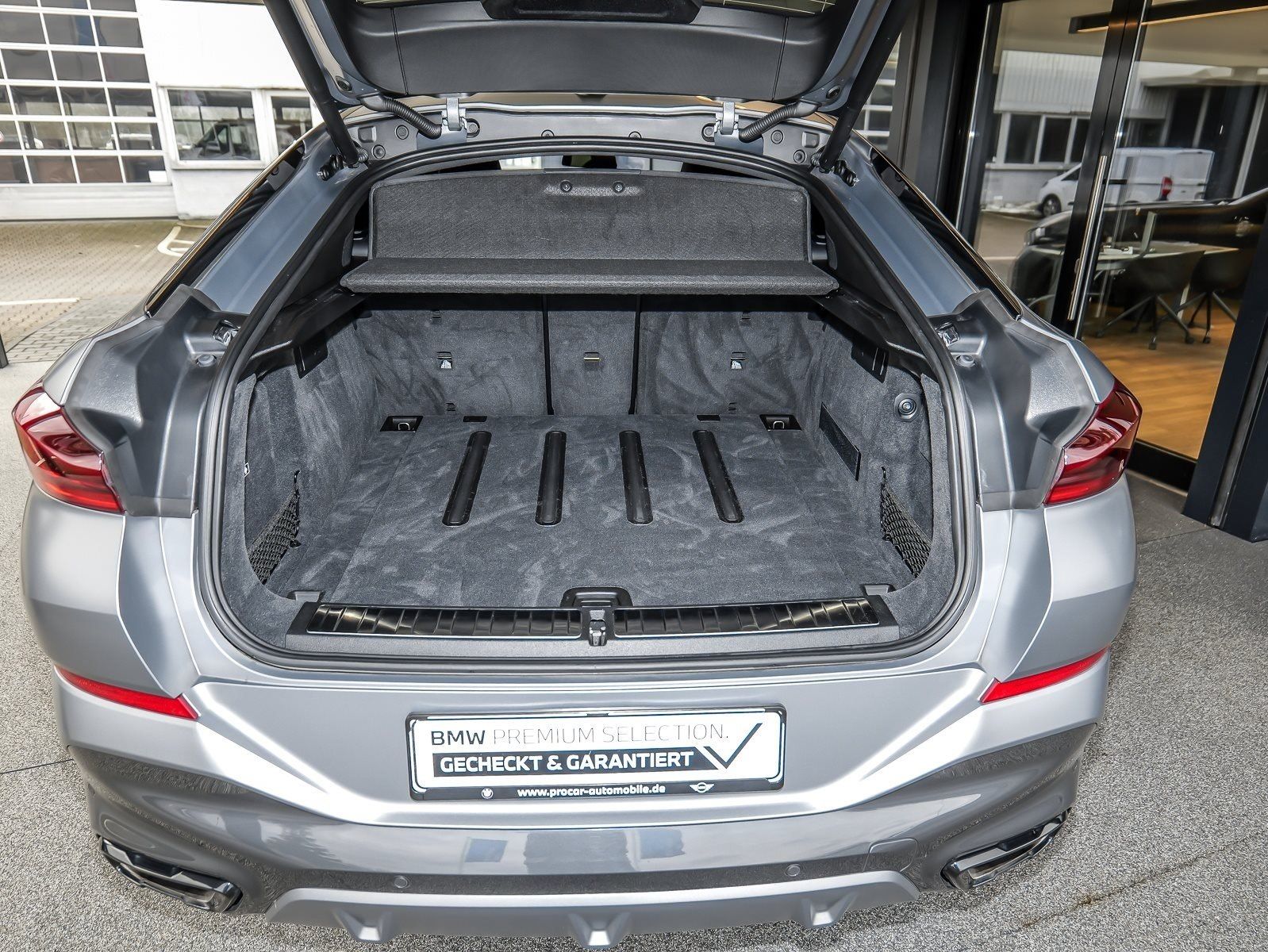BMW X6 xDrive40d M Sport HUD PANO ACC AHK 360°KAM
