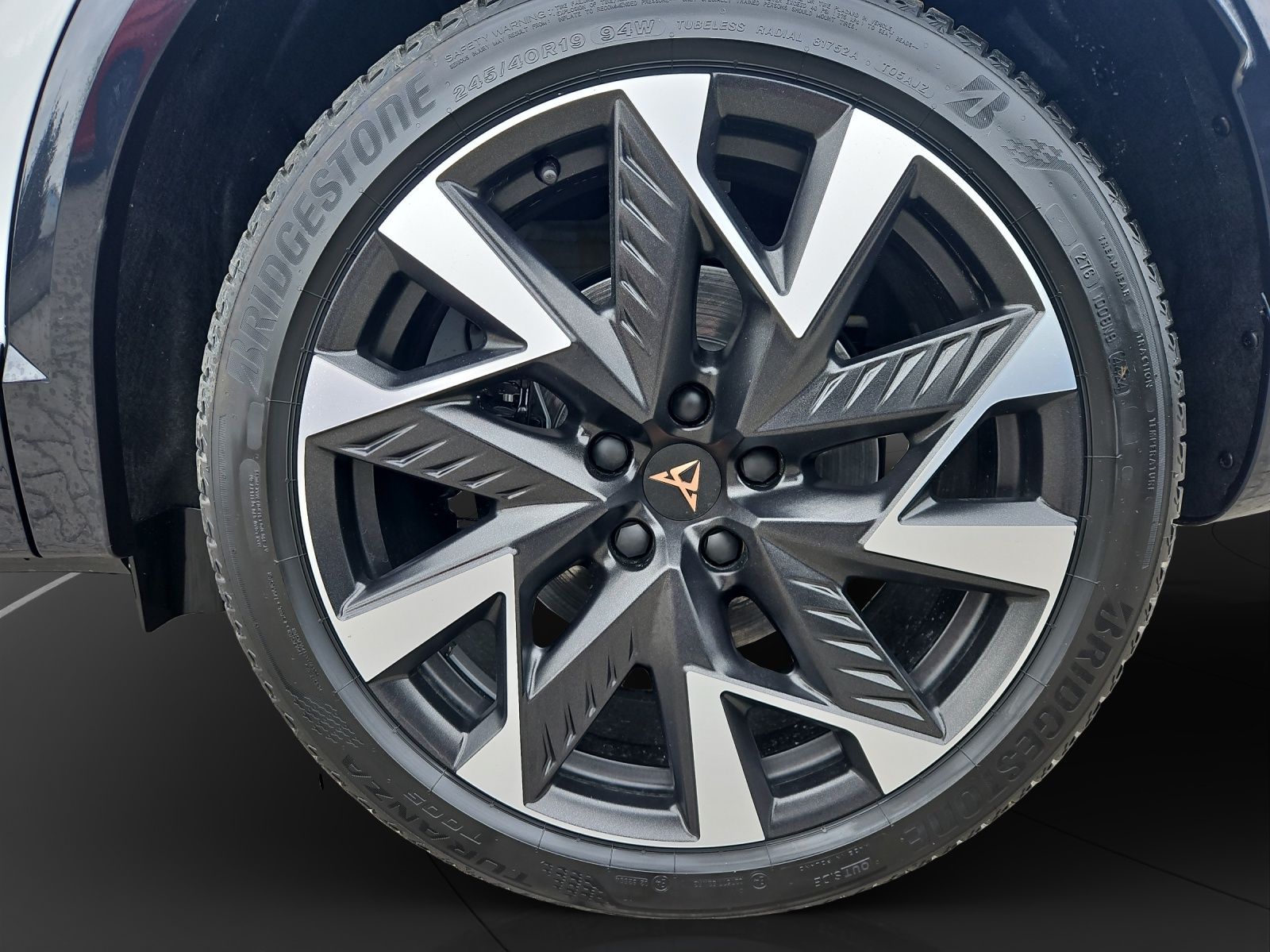 Cupra Formentor 1.5 e-Hybrid DSG VZ