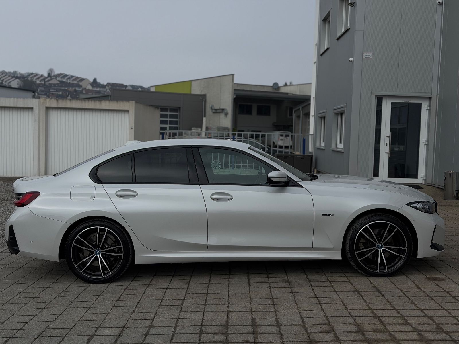 BMW 330e xDrive MSport Facelift Limo Shadow-Line Ahk
