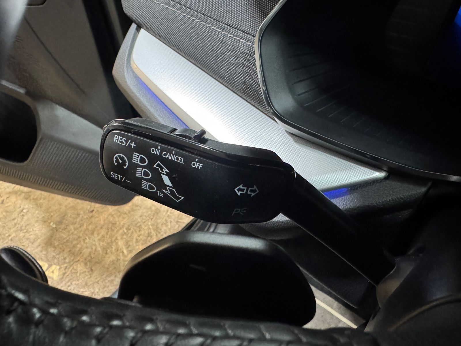 Skoda OctaviaLim. FirstEdition2.0TDI DSG/STANDHEIZ/AHK