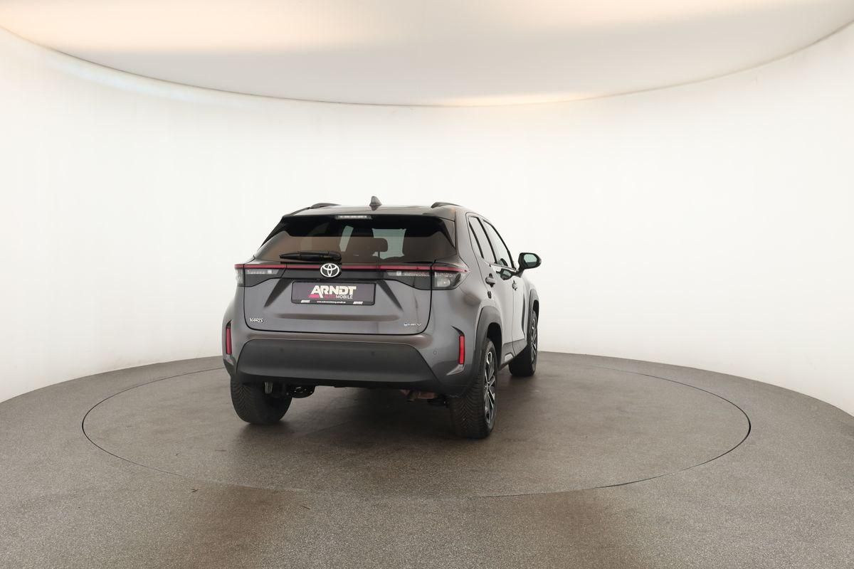 Toyota Yaris Cross CVT Team D LED Navi SHZ iACC Kam 17"