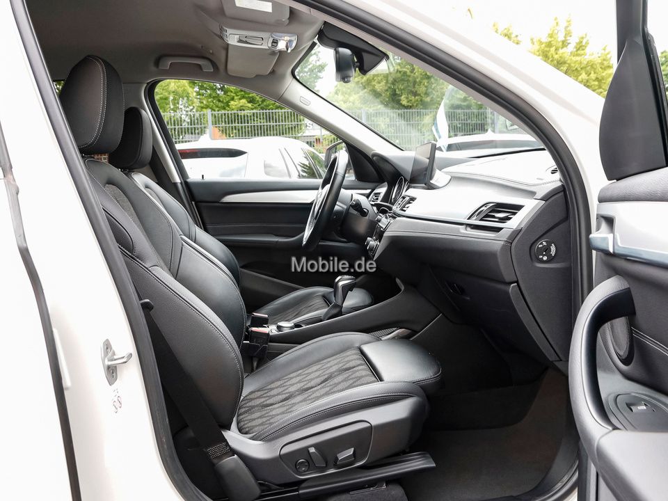 BMW X1 xDrive25e xLine Steptronic - Samsaru's Car Outlet