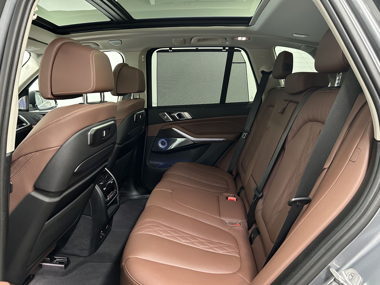 BMW X5 xDrive40i M Sportpaket AHK B&W Pano. DAB Driv