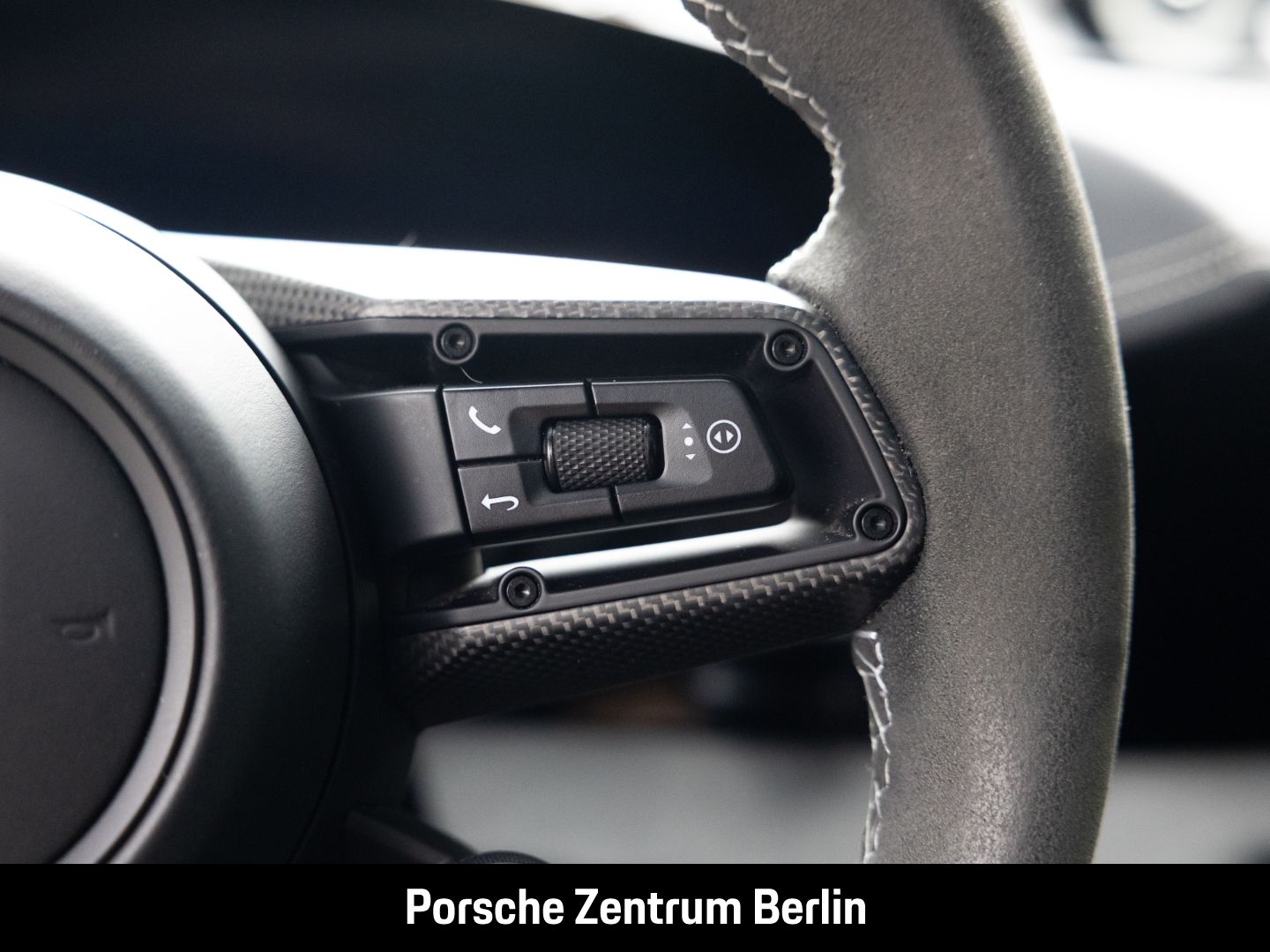 Porsche Taycan GTS BOSE Rückfahrkamera Panoramadach LED