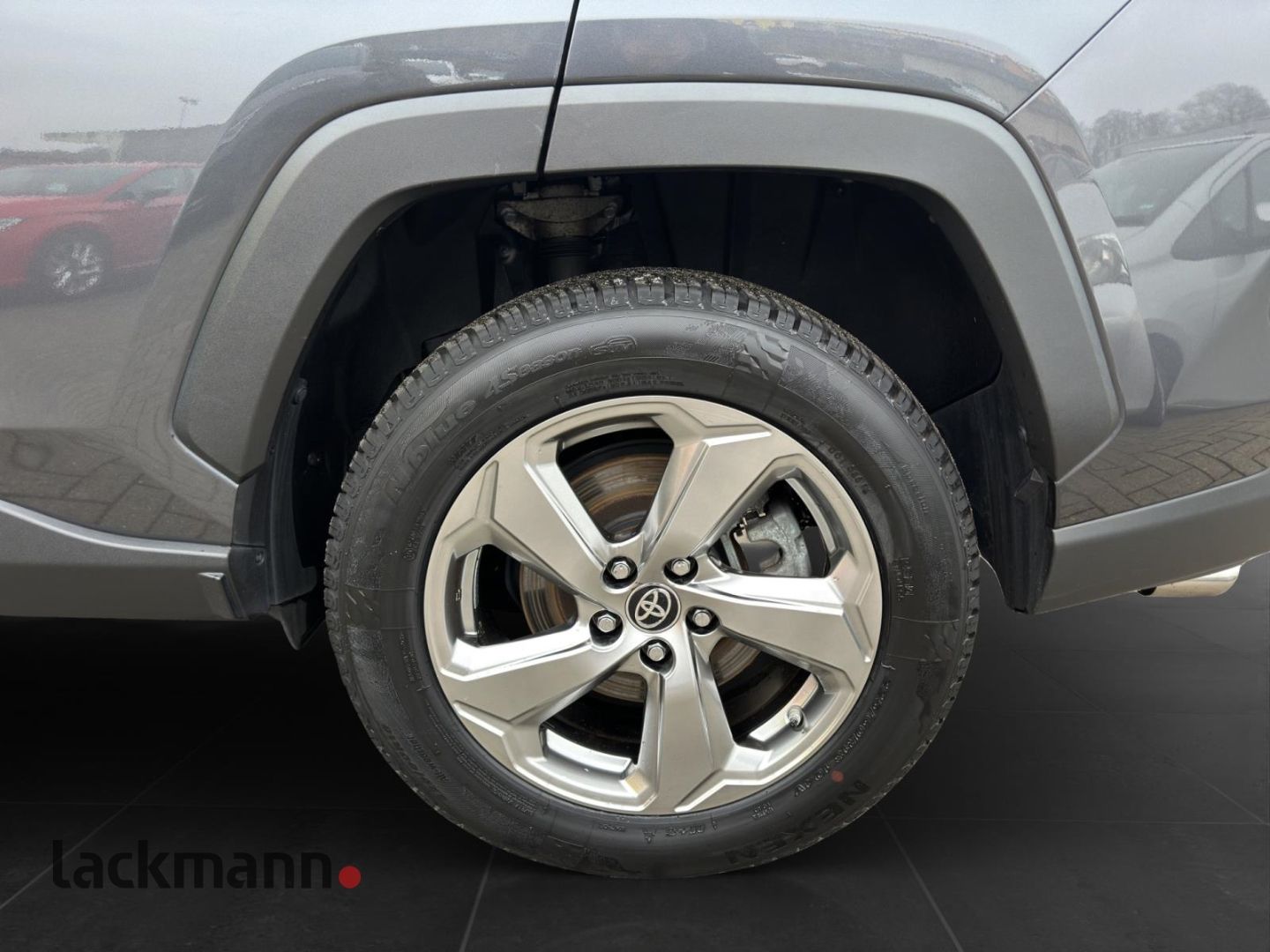 Toyota RAV 4 2.5 Hybrid 4x4 Team - Samsaru's Car Outlet