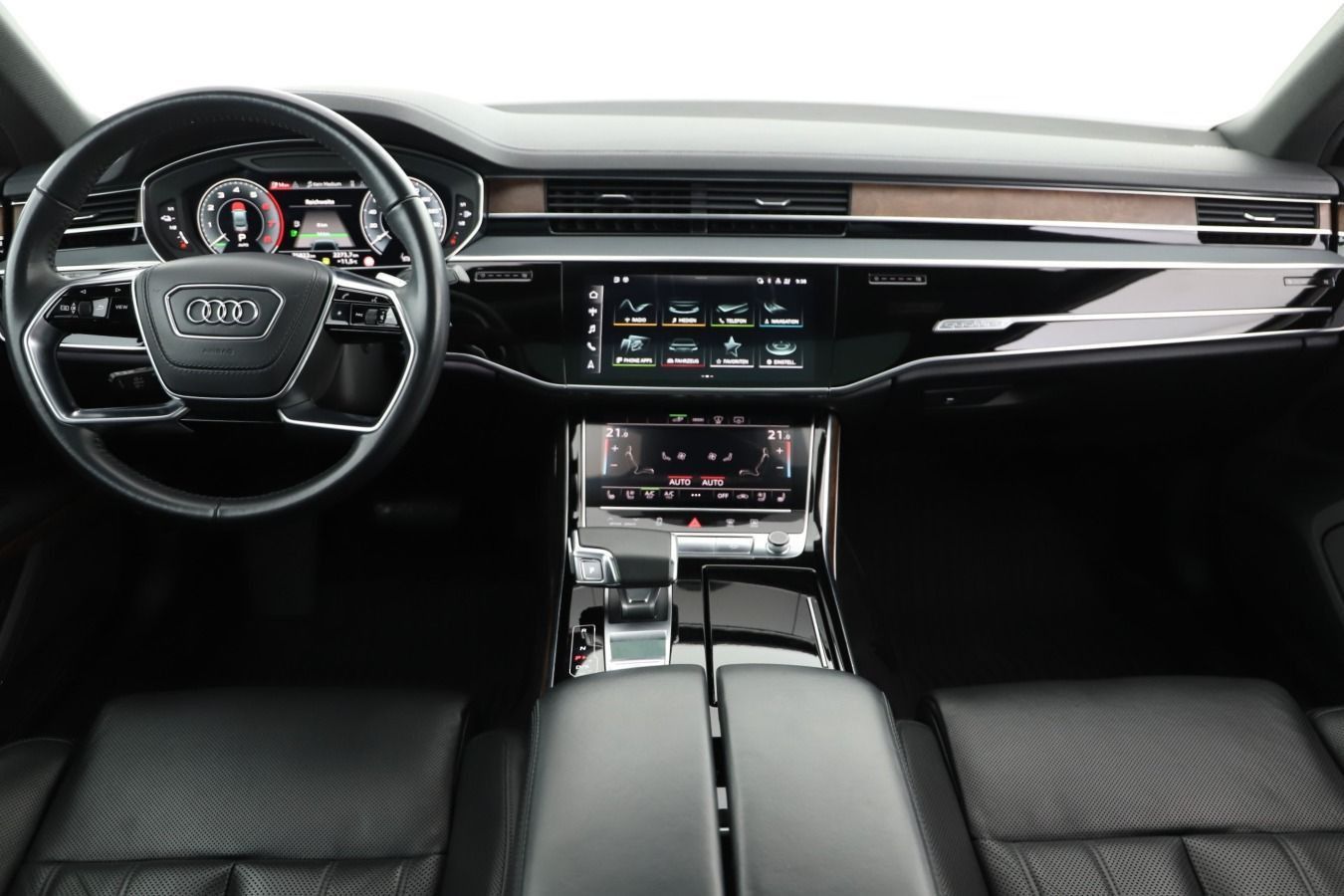 Audi A8 60 TFSI e Q - Samsaru's Car Outlet