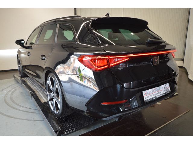 Seat Leon Sportstourer VZ 2.0 TSI 180 kW 7-Gang-DSG
