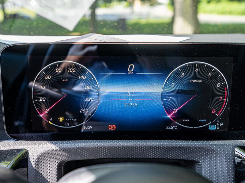 Mercedes-Benz CLA 250 4M Coupé AMG-Sport - Samsaru's Car Outlet