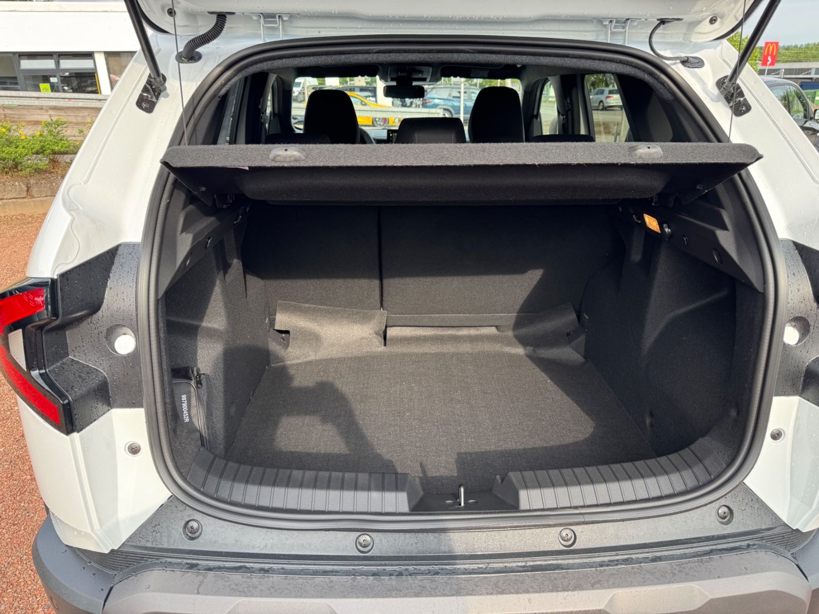 Dacia Neuer Duster Extreme TCE 130 - Samsaru's Car Outlet