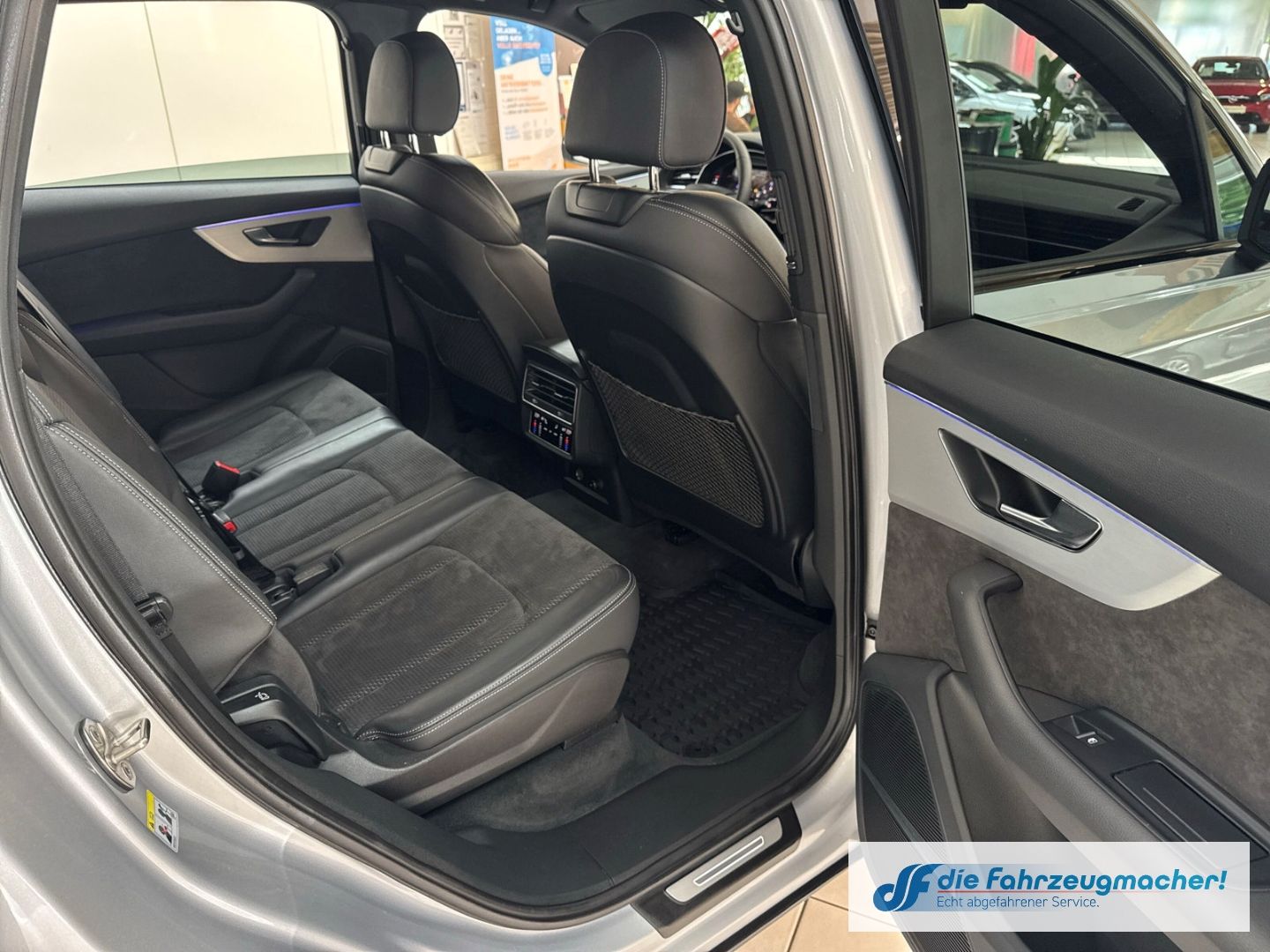 Audi Q7 45 TDI quattro S-line Sportpaket LuftfeNiveau