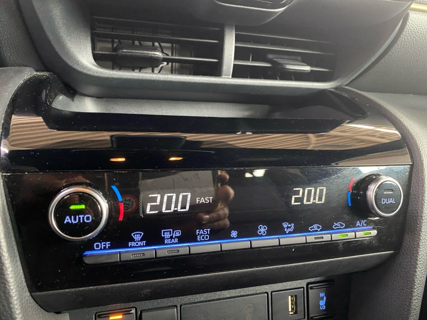 Toyota Yaris Cross Hybrid 1.5 Adventure *Matrix*HUD*CAM