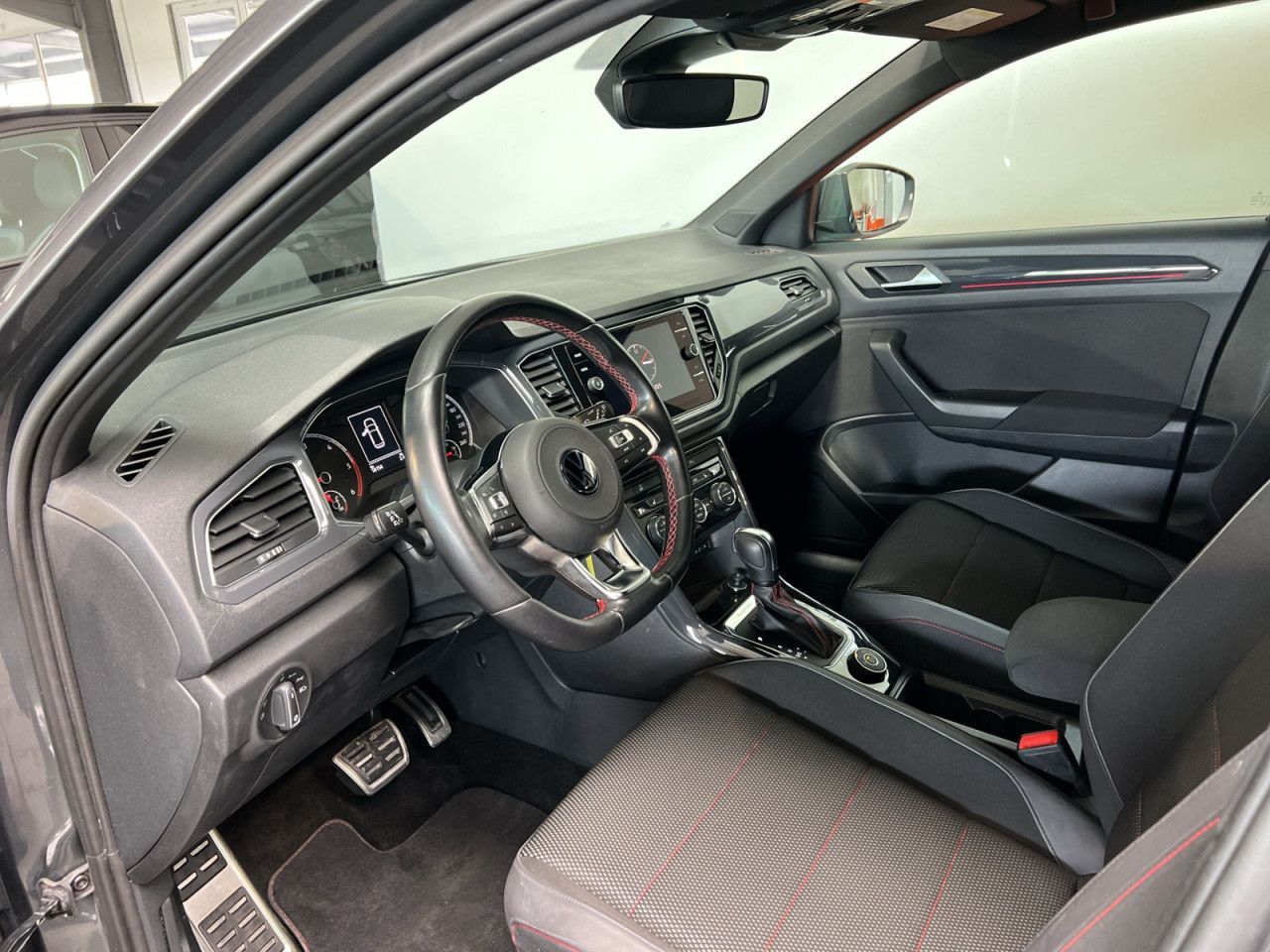 Volkswagen T-ROC SPORT 2.0 TDI 4M DSG - Samsaru's Car Outlet