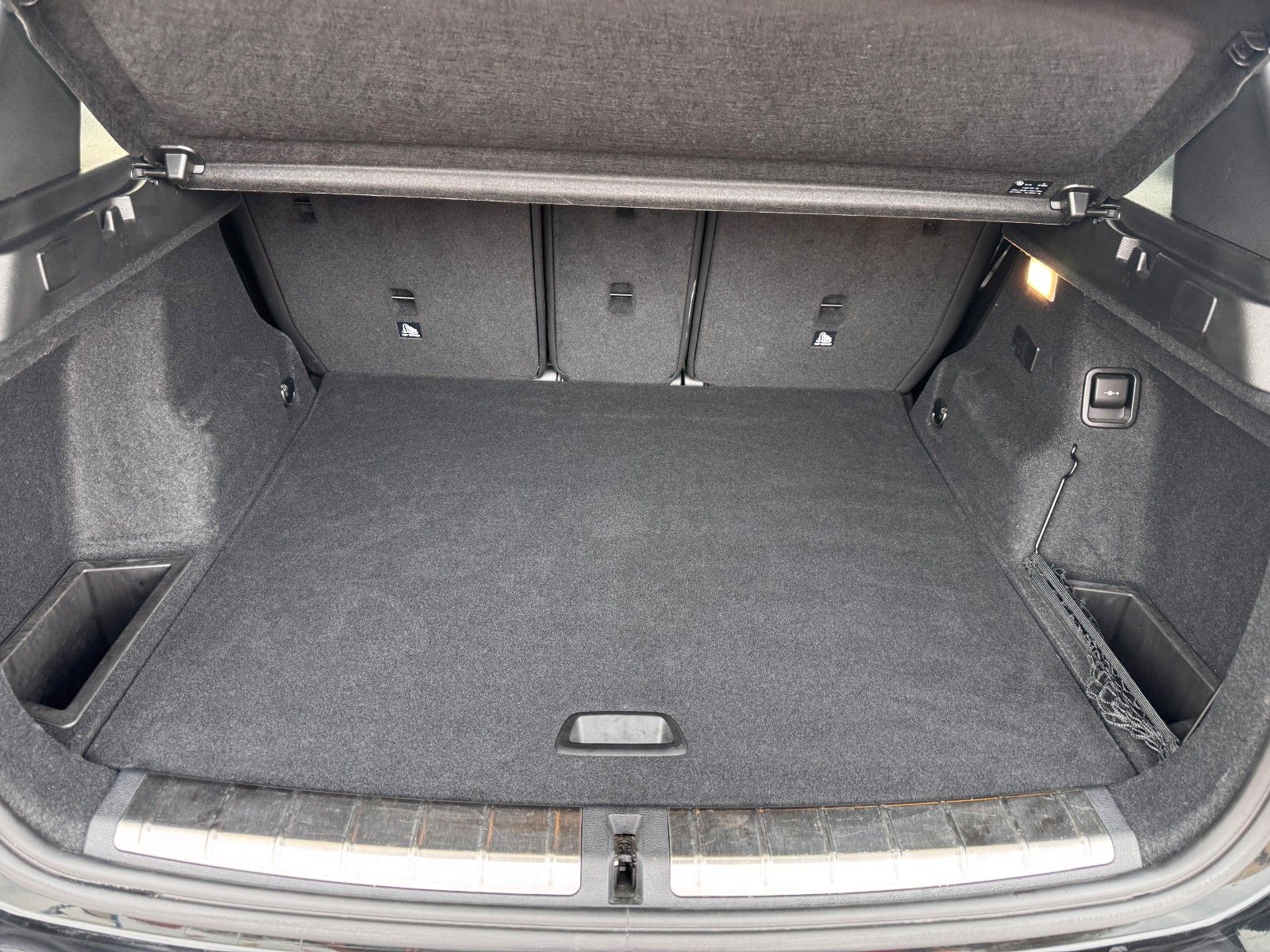 BMW X1 xDrive 25 e M Sport - Samsaru's Car Outlet