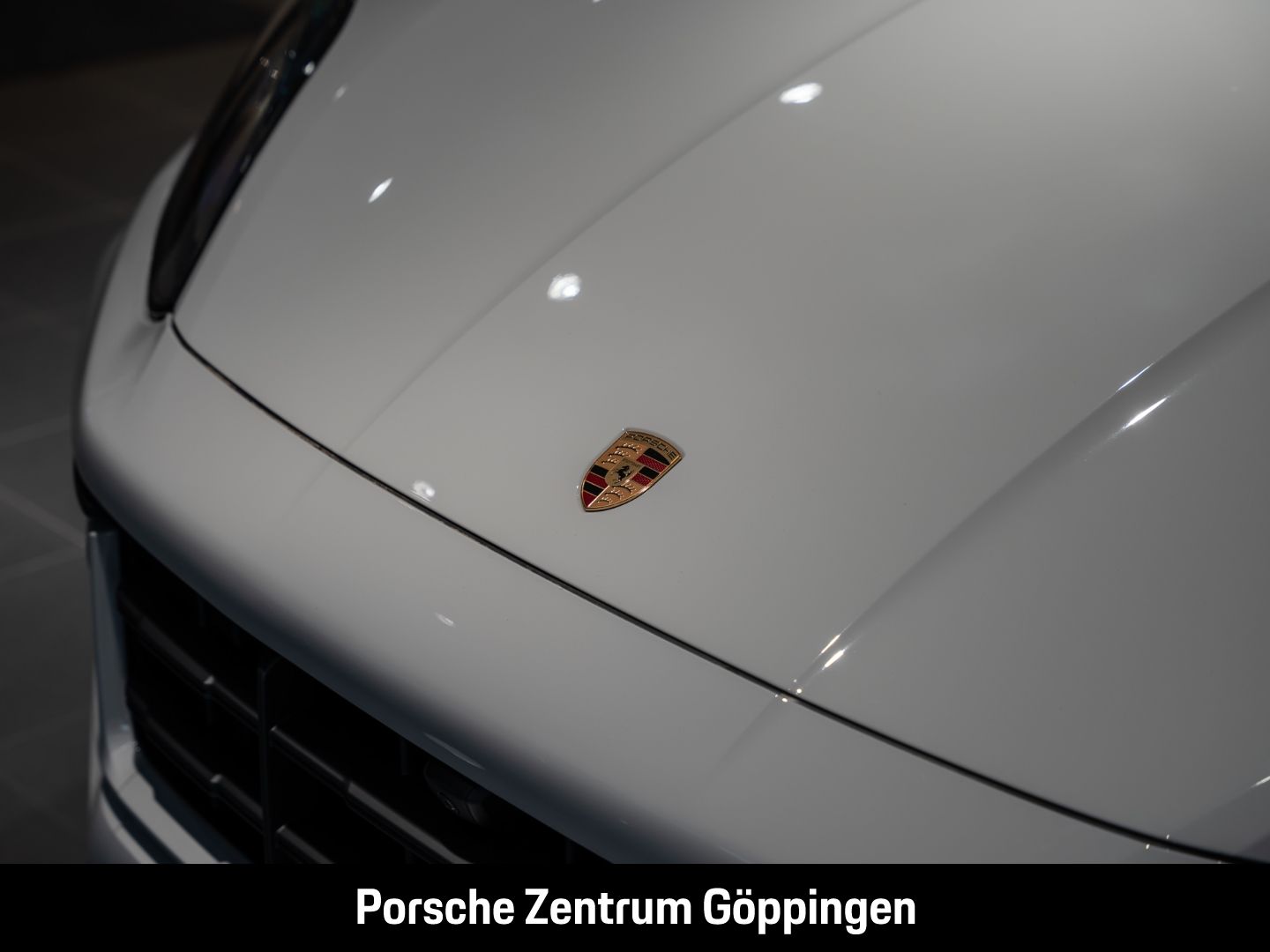Porsche Cayenne E-Hybrid Coupe BOSE Luftfederung LED