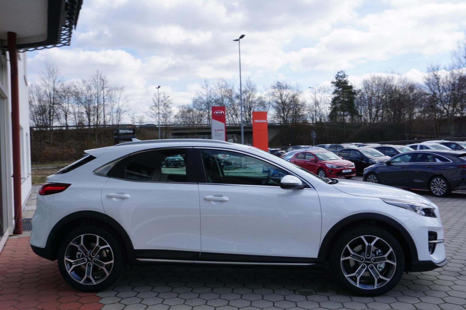 Kia XCeed 1.5 T-GDI SPIRIT - Samsaru's Car Outlet