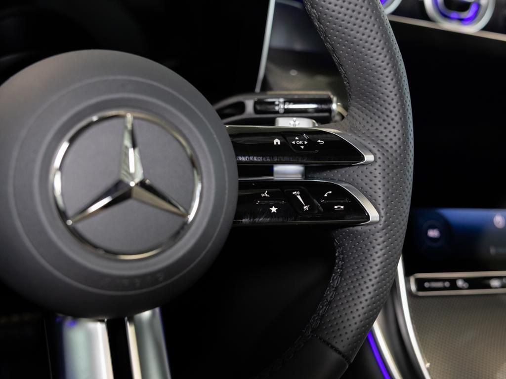 Mercedes-Benz GLC 200 d 4M AMG NIGHT MEMO 360 AHK DISTR KAMERA