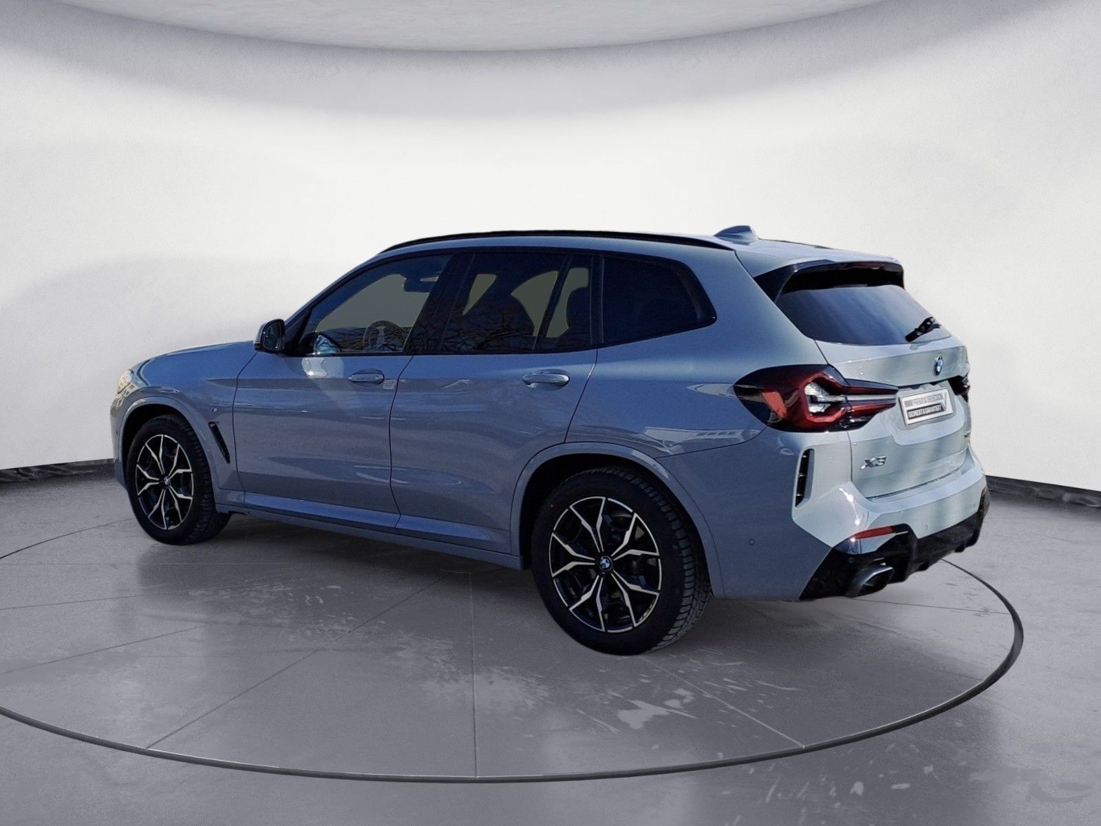 BMW X3 xDrive30d M Sportpaket - Samsaru's Car Outlet