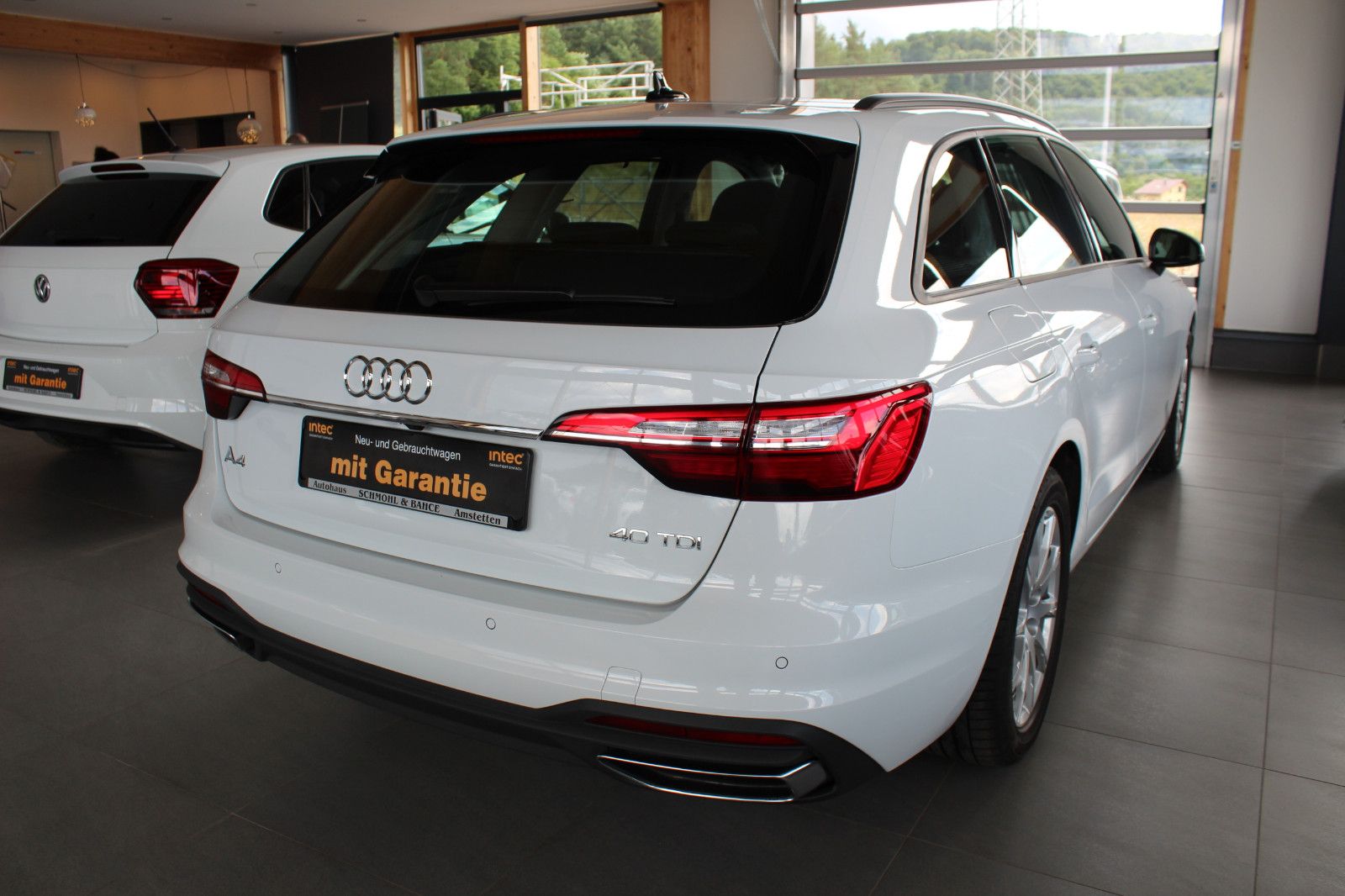 Audi A4 Avant 40 TDI S tronic - Samsaru's Car Outlet