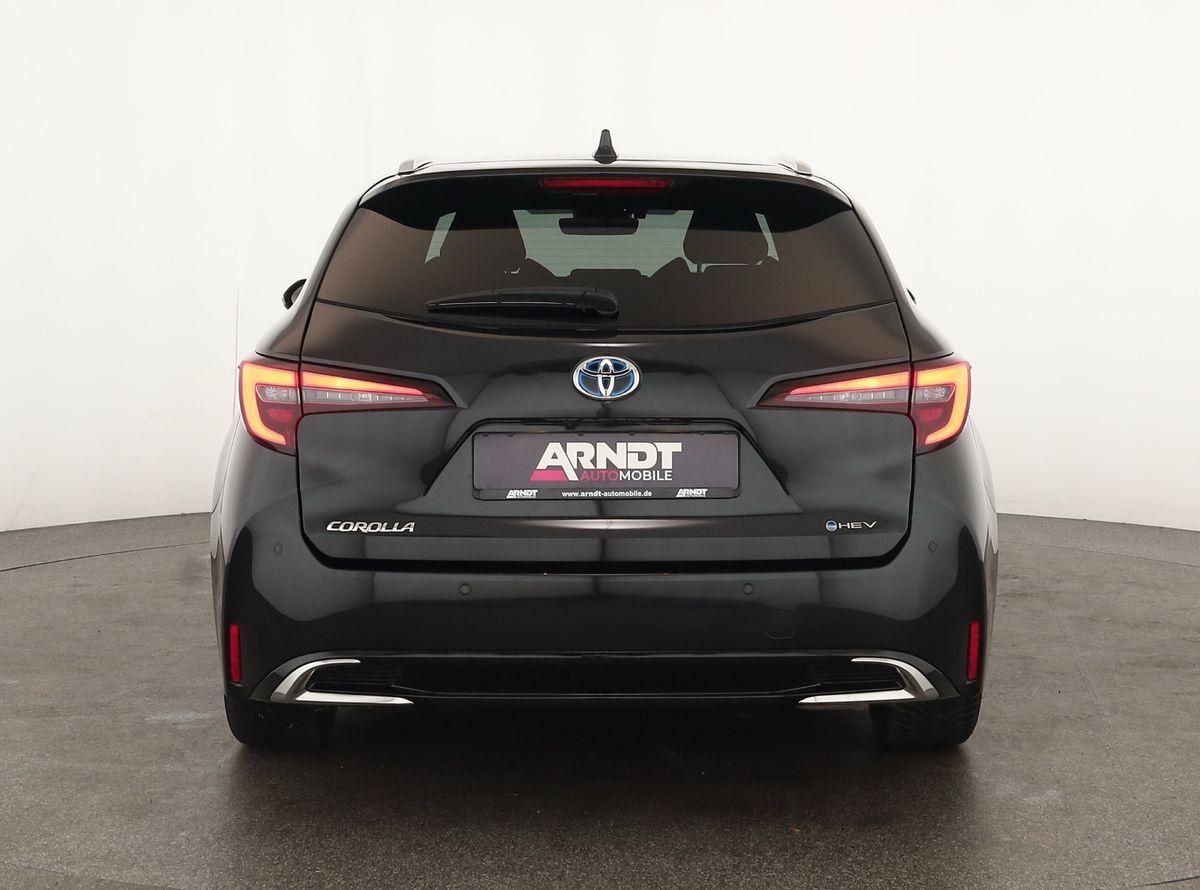 Toyota Corolla Touring Sports 2.0 CVT Team D Navi Kam