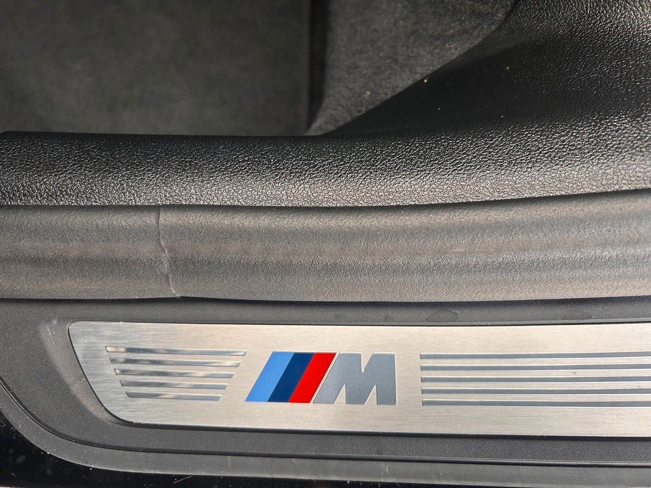 BMW 530 i M Sport / Standheizung / Leder / AHK