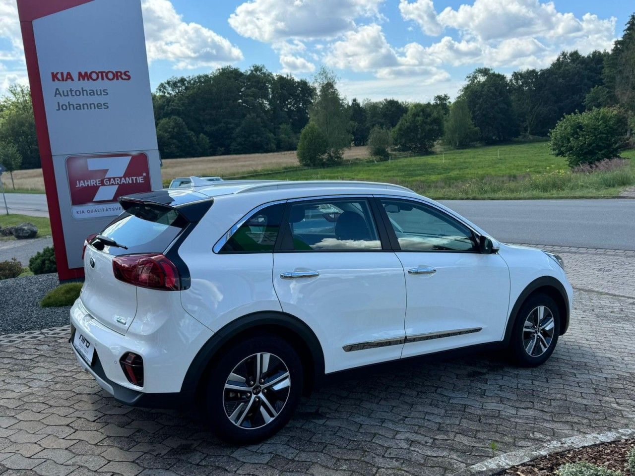 Kia Niro PHEV 1.6 DCT Vision - Samsaru's Car Outlet