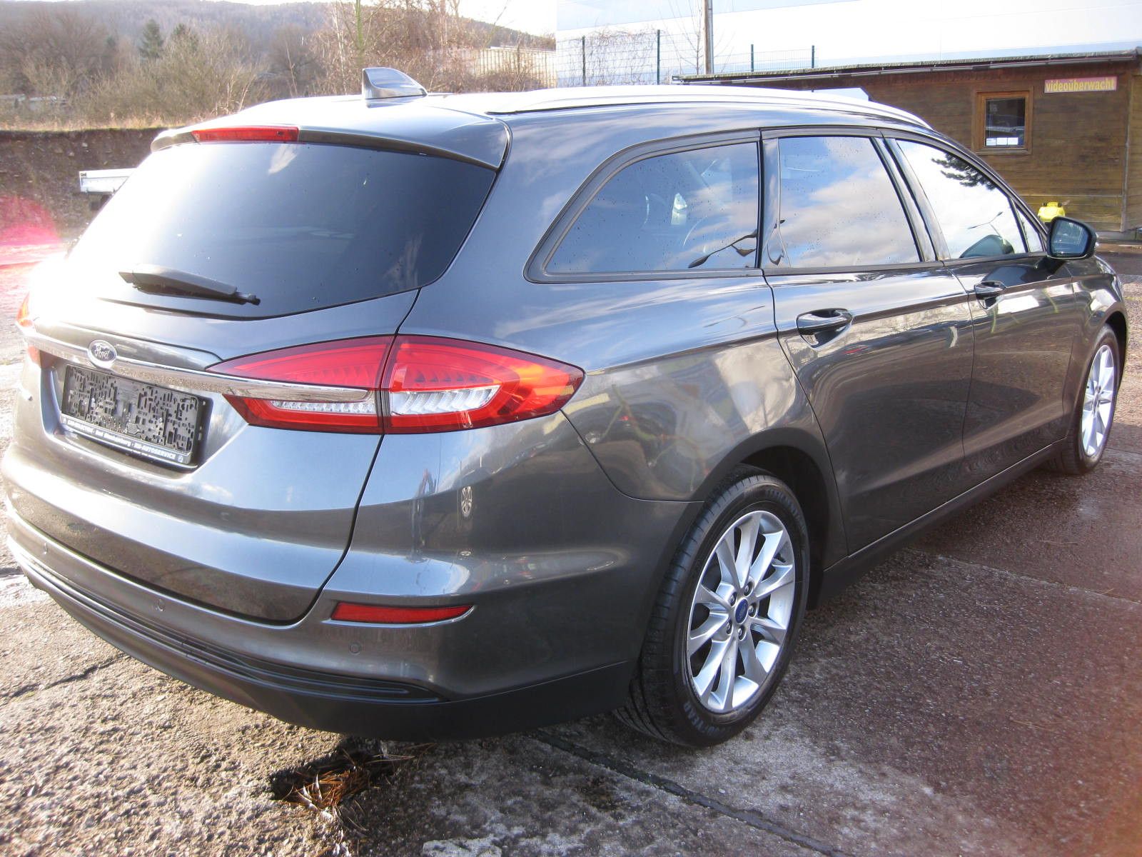 Ford Mondeo Turnier - Samsaru's Car Outlet
