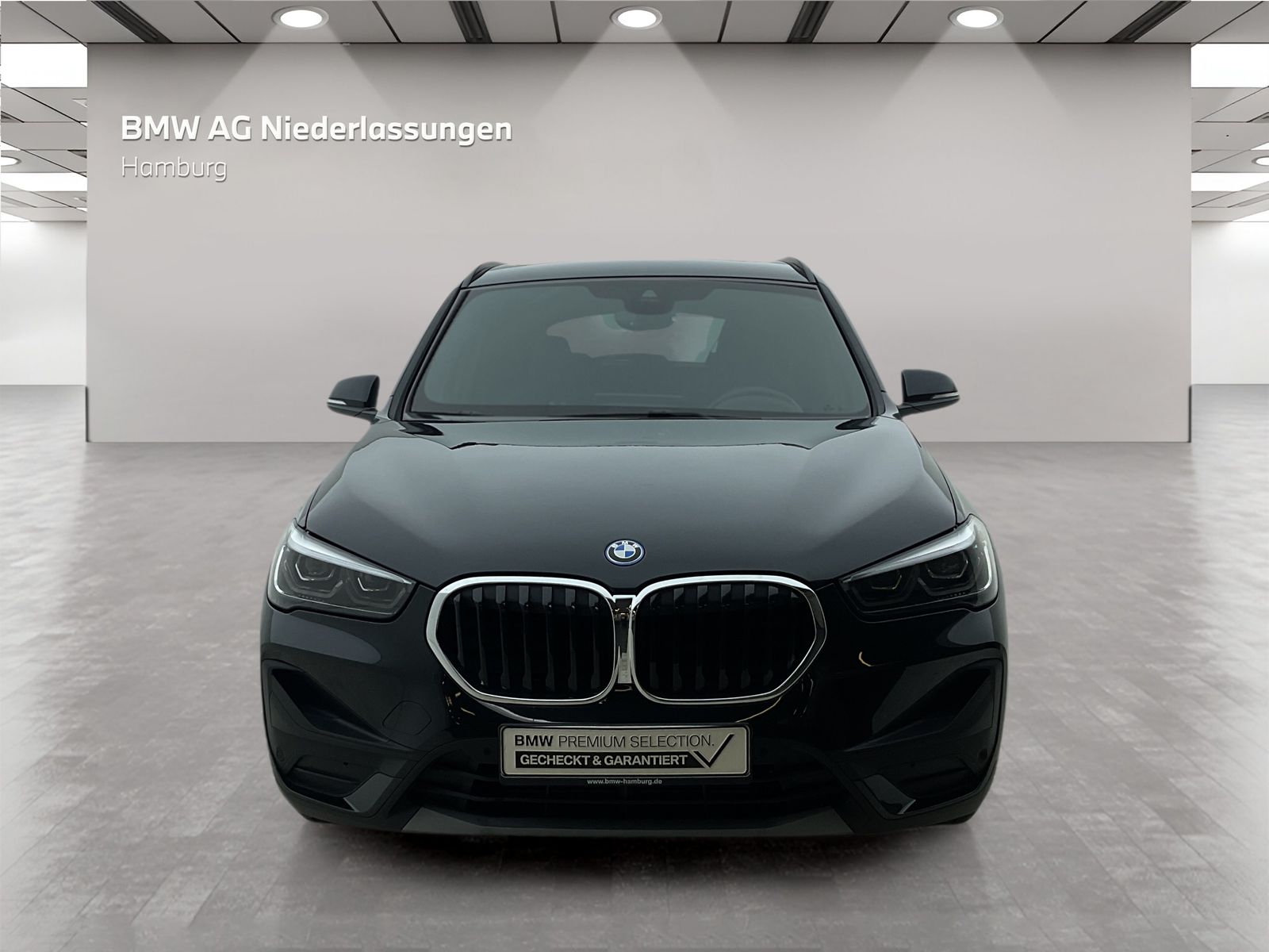 BMW X1 xDrive25e - Samsaru's Car Outlet