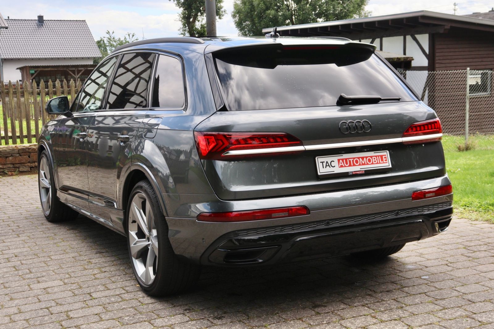 Audi Q7 60TFSIe QUA S line PANO LASER SITZKLIMA 22"