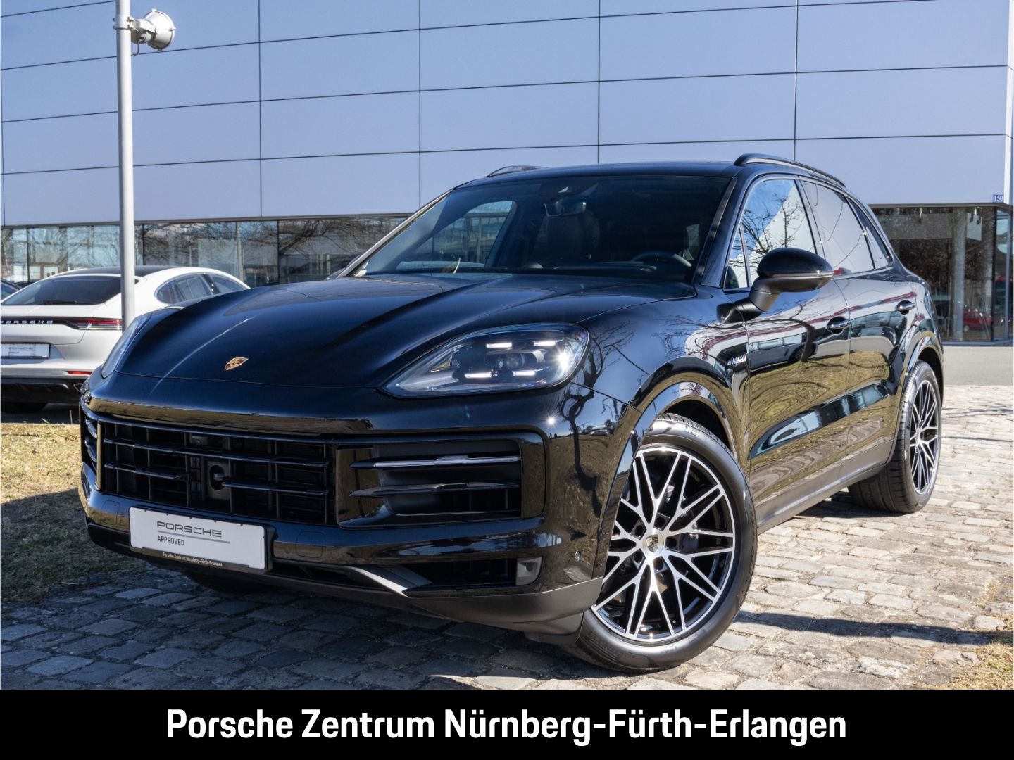 Porsche Cayenne E-Hybrid Luftfeder BOSE InnoDrive 14-Weg