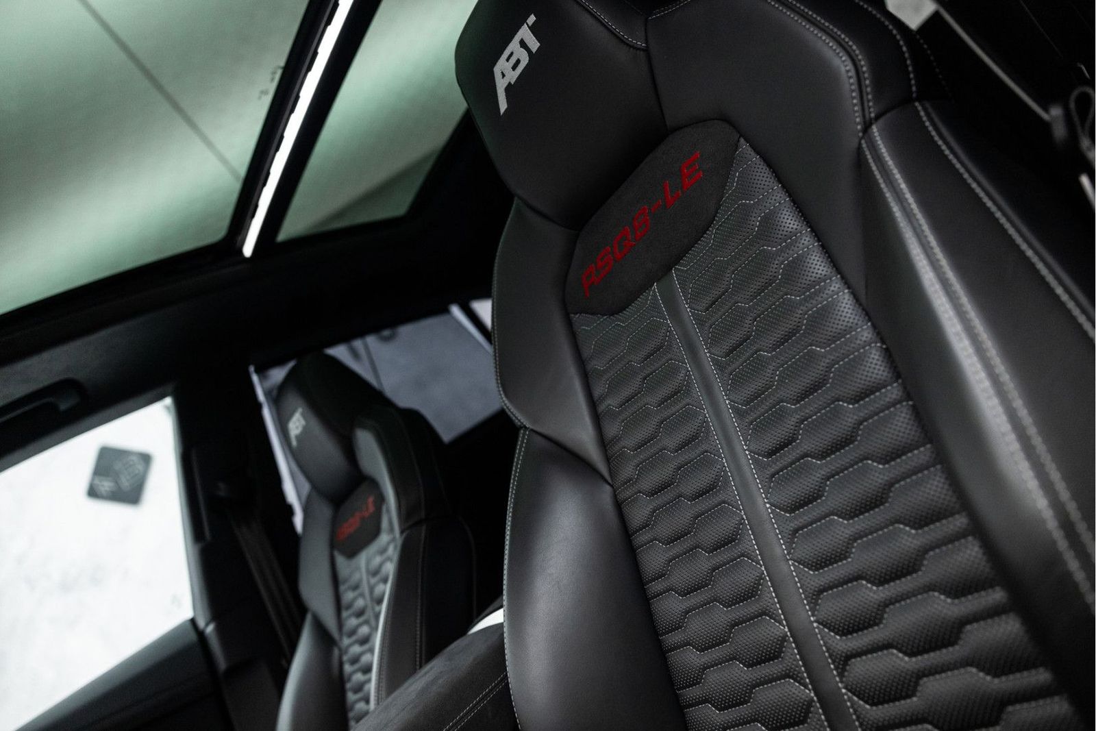 Audi RSQ8 4.0 TFSI 760 PK ABT Legacy Edition 1/125 |