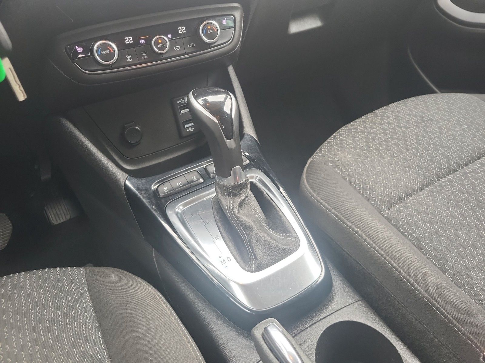 Opel Crossland X Edition - Samsaru's Car Outlet