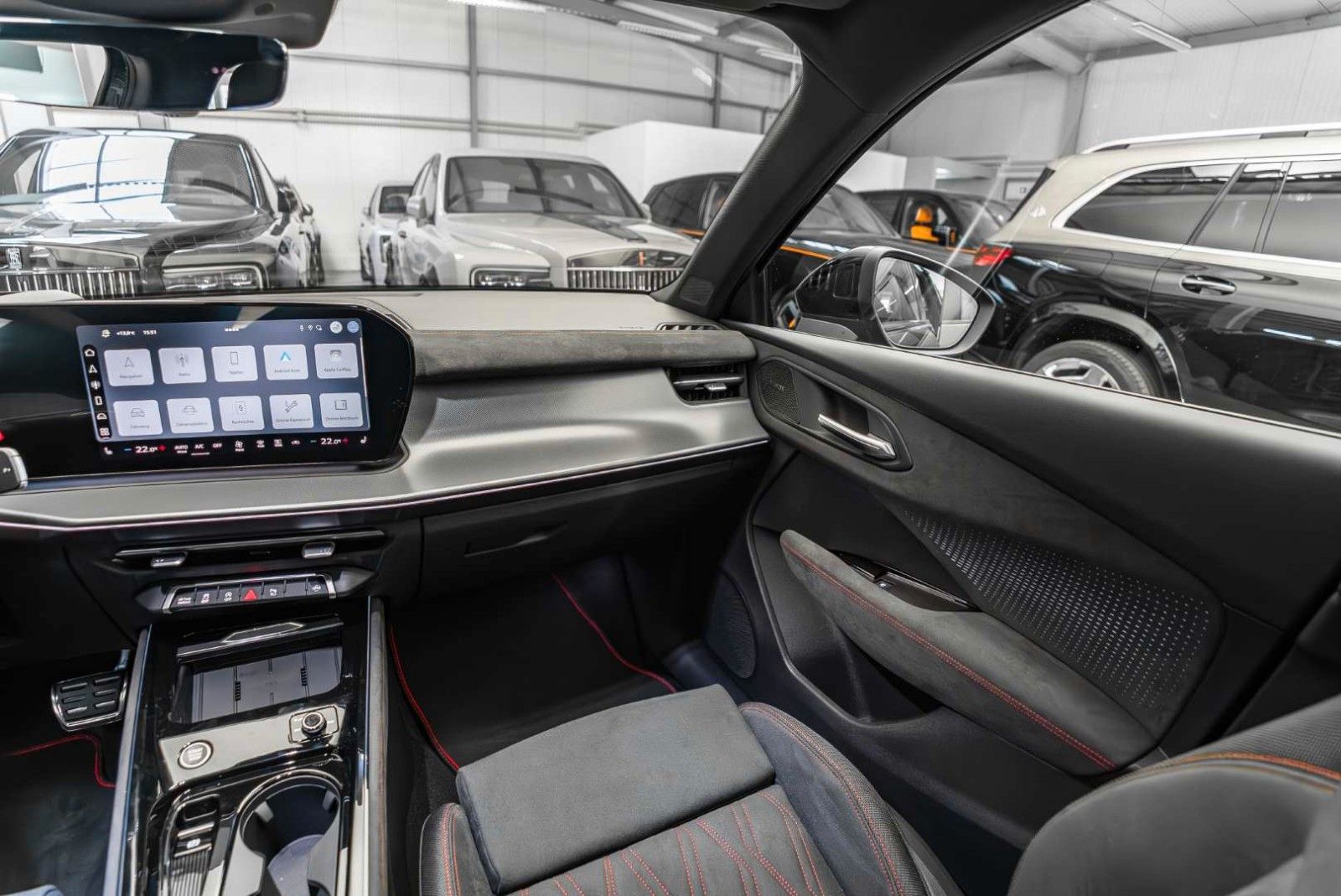 Audi Q3 35 TDI SUV / S-Line / Head Up / Tech Pro/Full