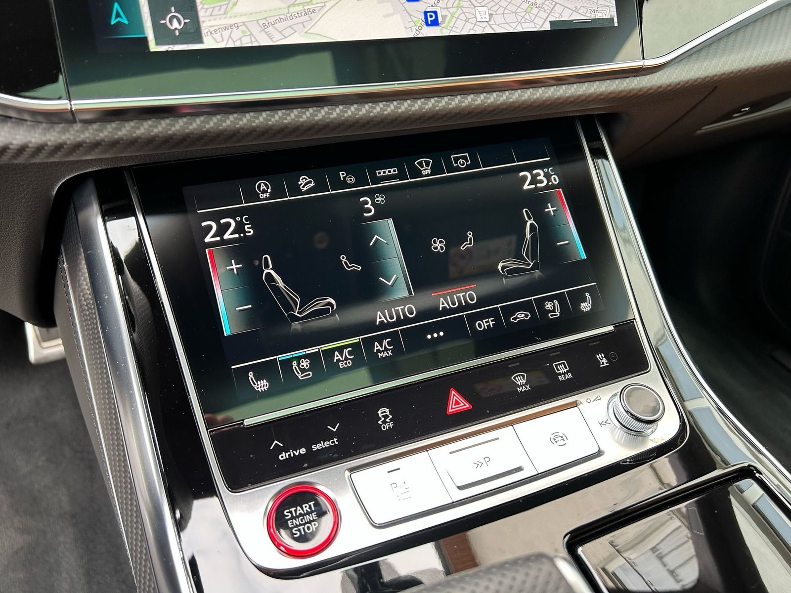 Audi RSQ8 4.0 TFSI QUT*MATRIX*PANO*CARBON*HUD*360°