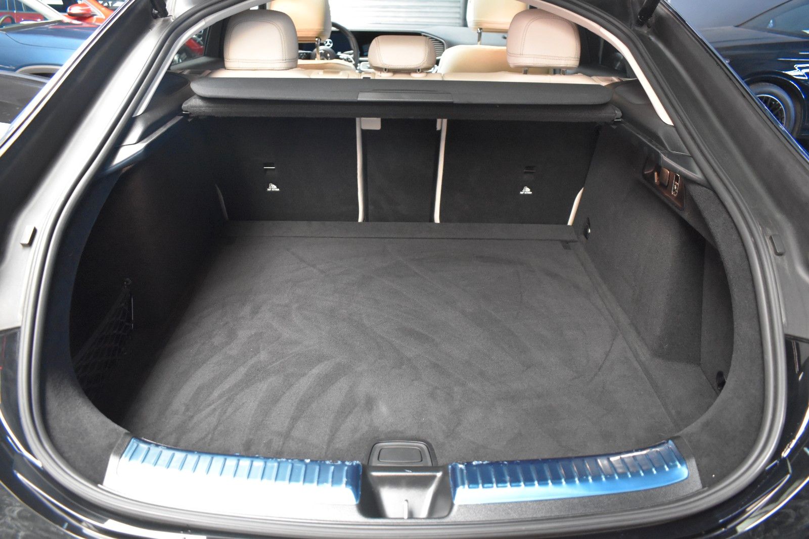 Mercedes-Benz GLE 450 d 4Matic COUPE AMG LINE*PANO*AHK*360°KAM