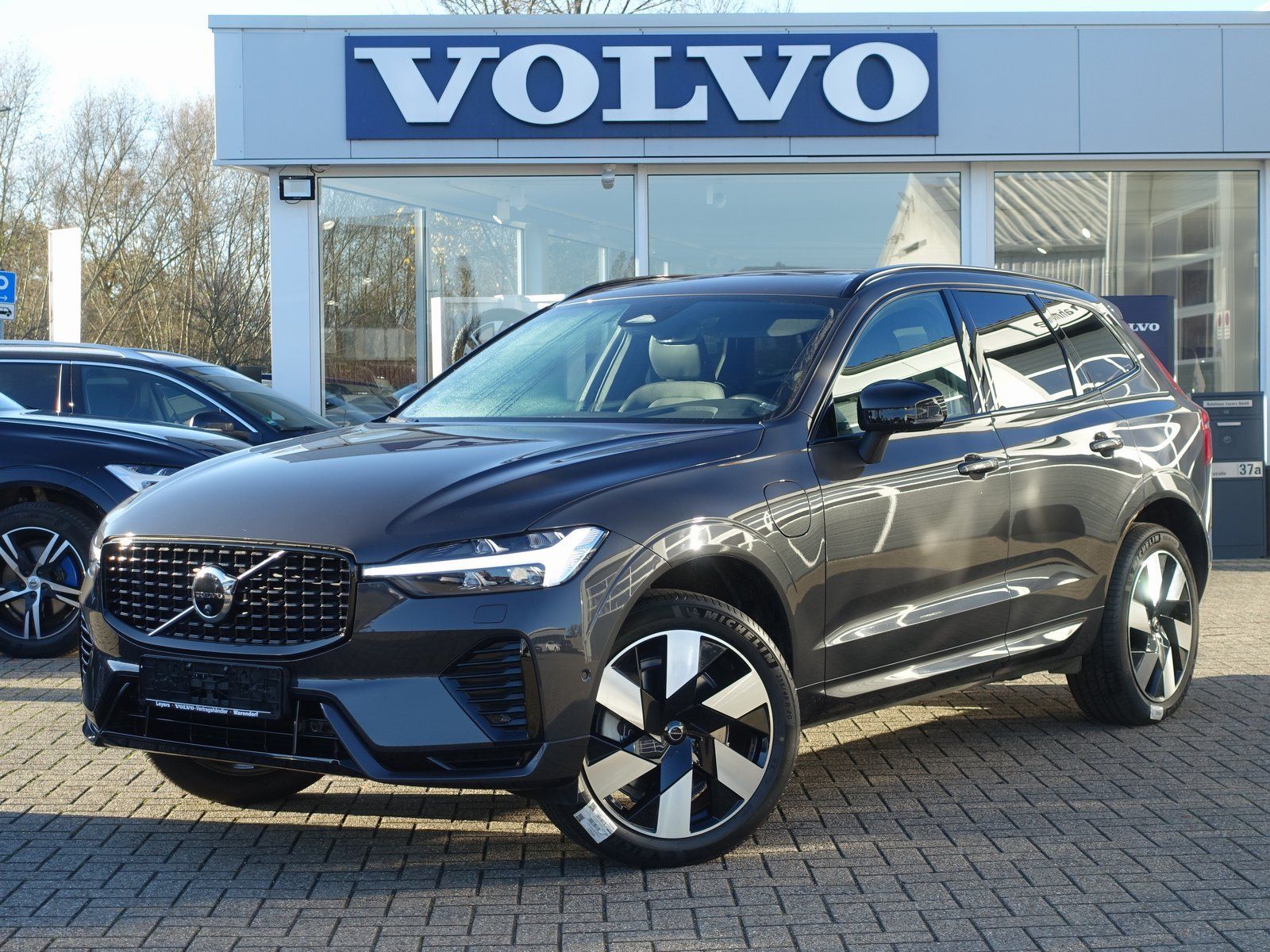 Volvo XC60 Plus T6 AWD Plug-in Hybrid/360°Cam/AHK/BLIS