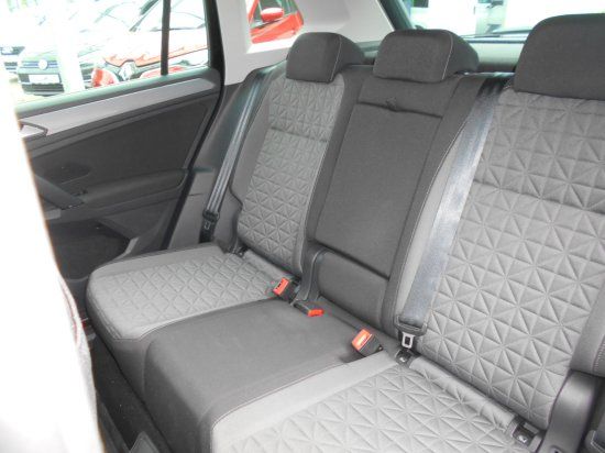 Volkswagen Tiguan 1.5 TSI Life - Samsaru's Car Outlet