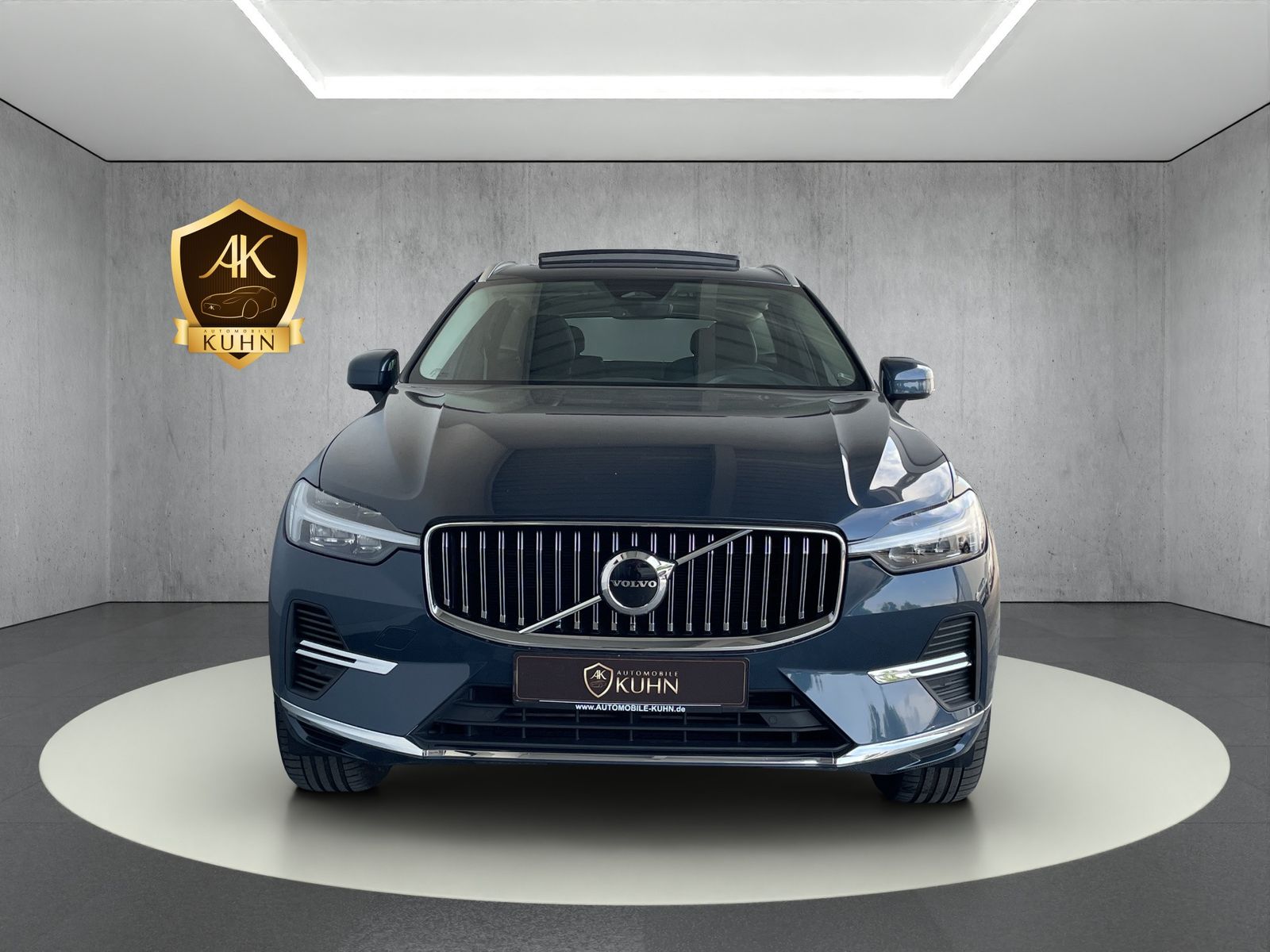Volvo XC60 T6 Inscription Plug-In AWD - Samsaru's Car Outlet