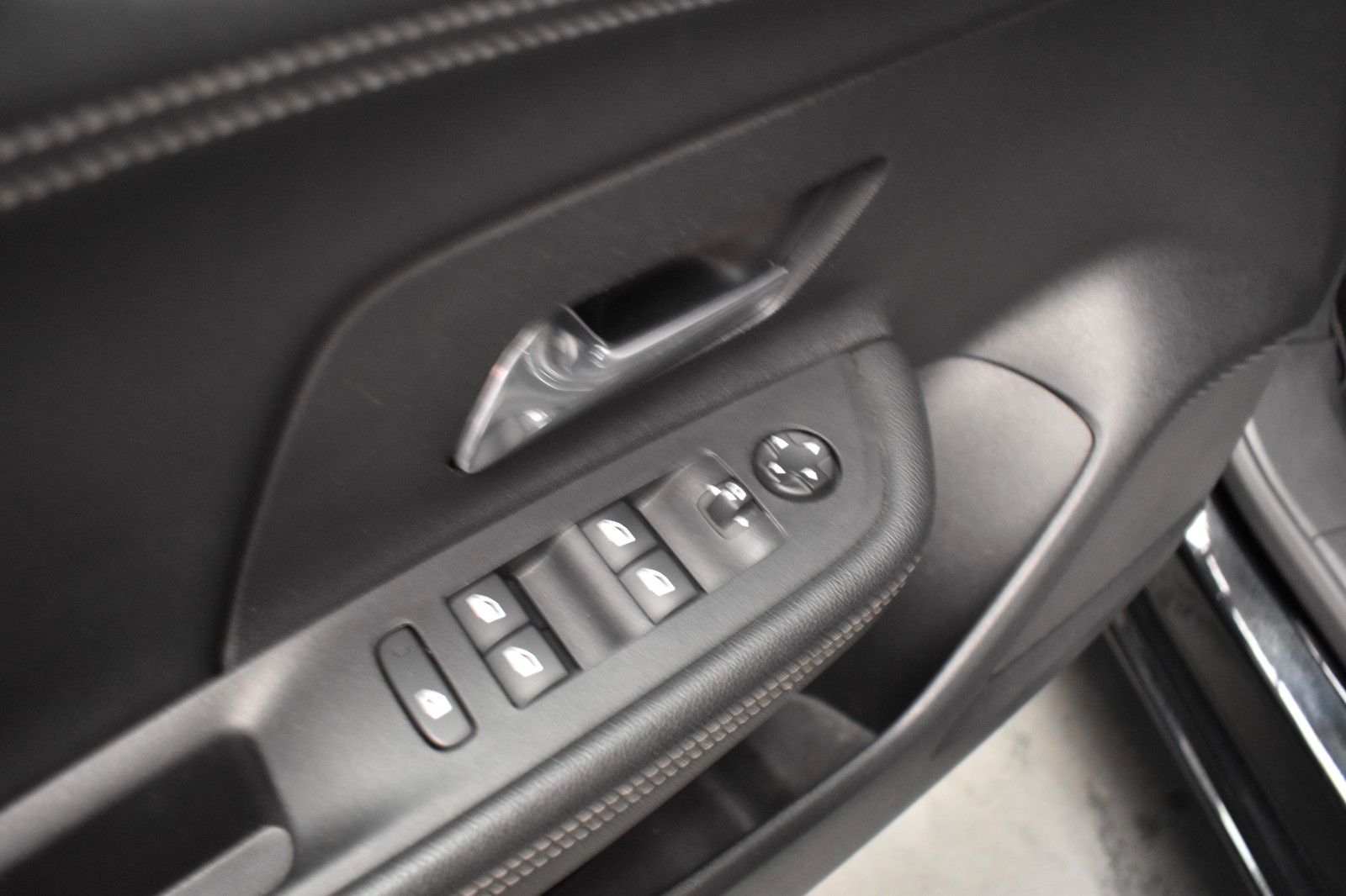 Opel Mokka 1.2 GS Line Black - Samsaru's Car Outlet