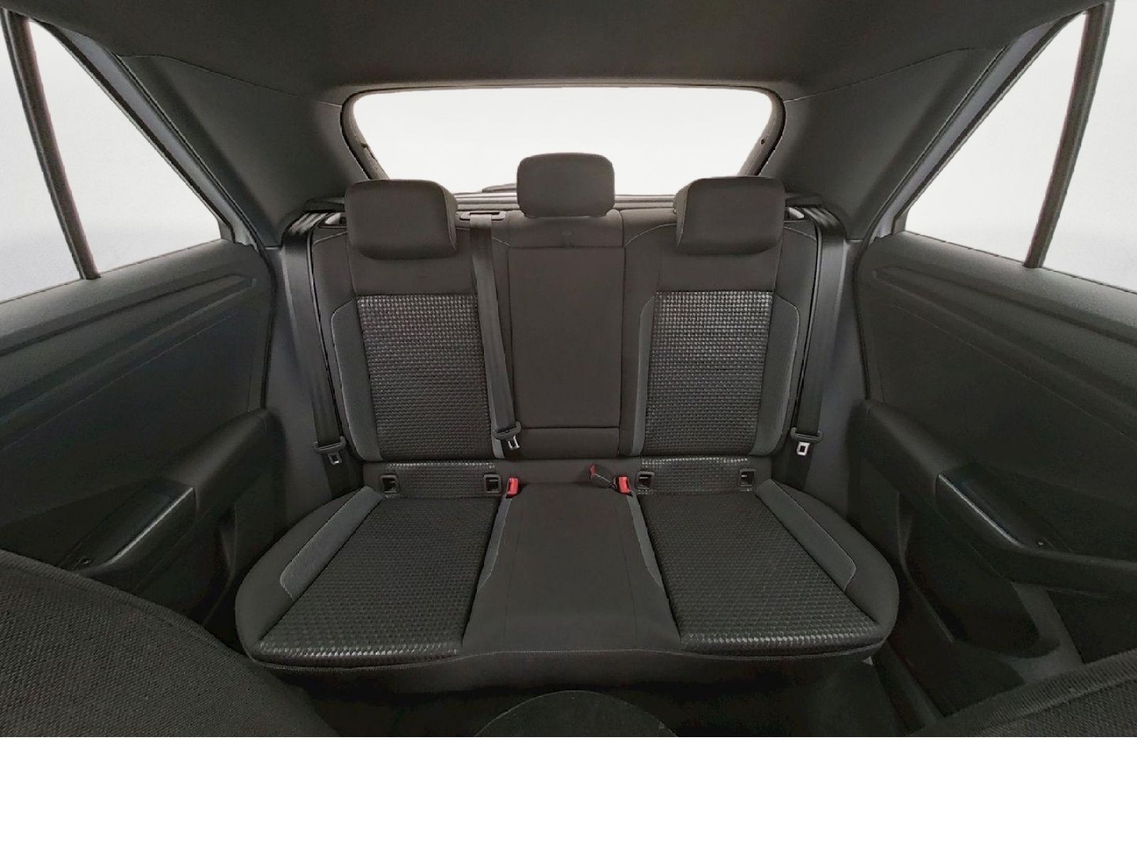 Volkswagen T-Roc 1.5 TSI Active - Samsaru's Car Outlet