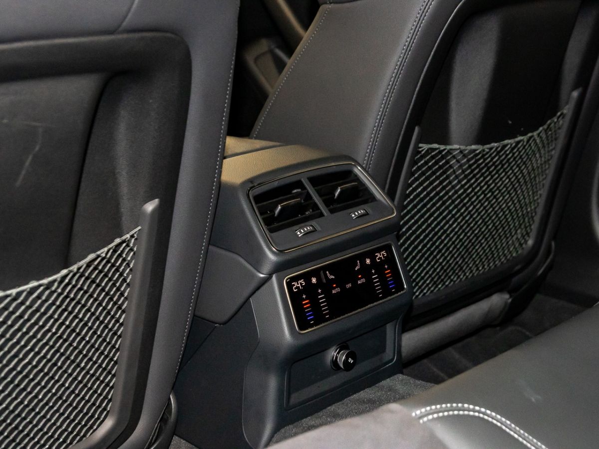 Audi A6 Avant S line 55 TFSI quattro S tronic - Samsaru's Car Outlet