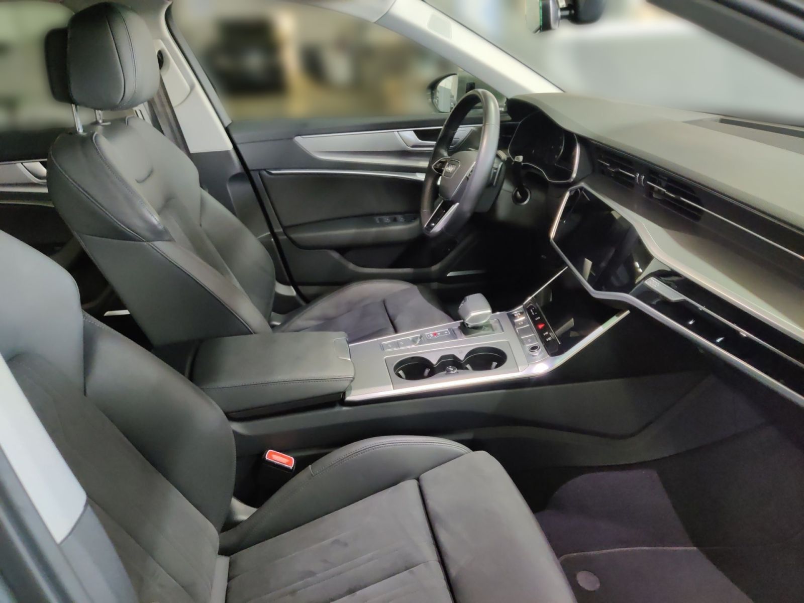 Audi A6 Avant 40 TDI sport - Samsaru's Car Outlet