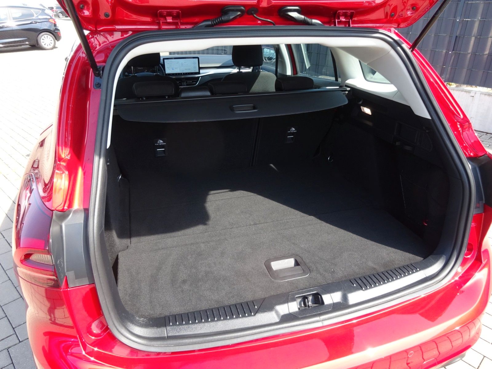 Ford Focus Turnier Titanium Anhängekupplung